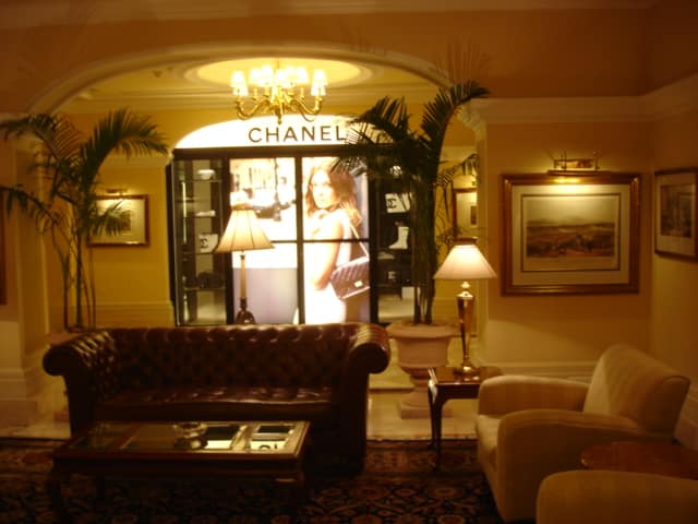The_lounge_at_the_Imperial_Hotel,_New_Delhi Courtesy of David Lisbona via Flickr