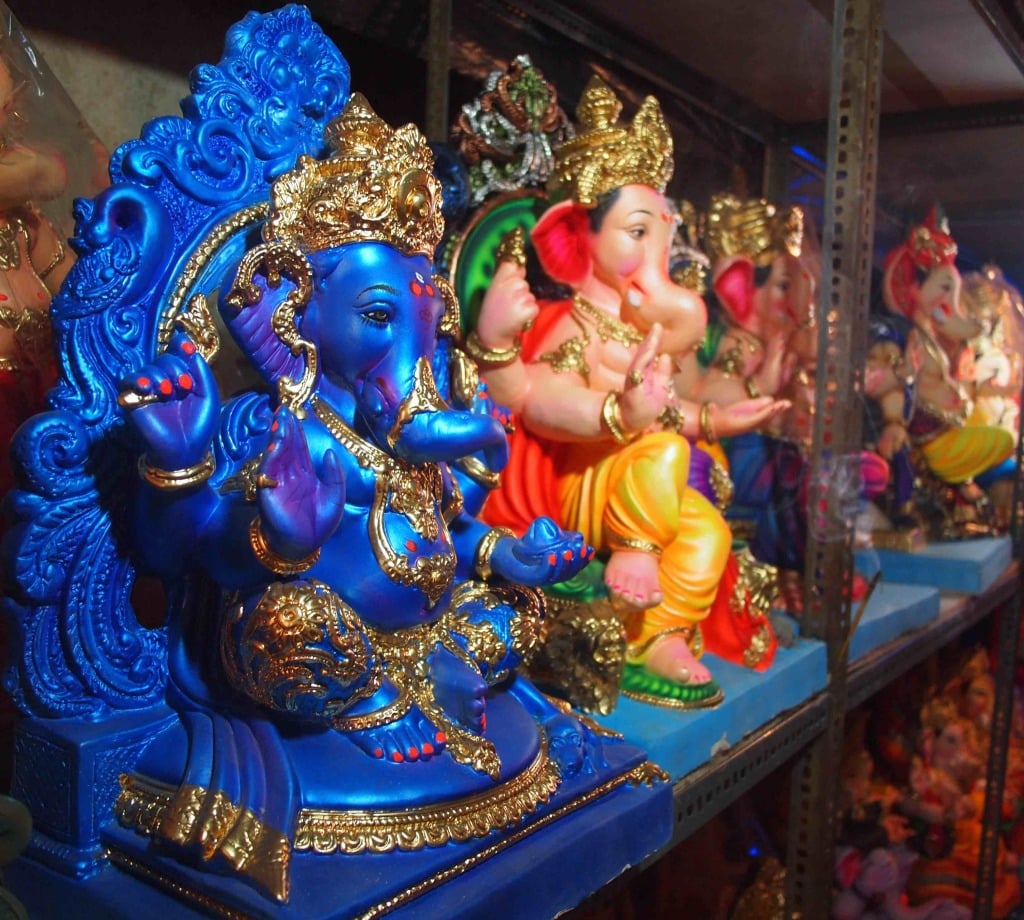 Ganpatis line Lal Bagh