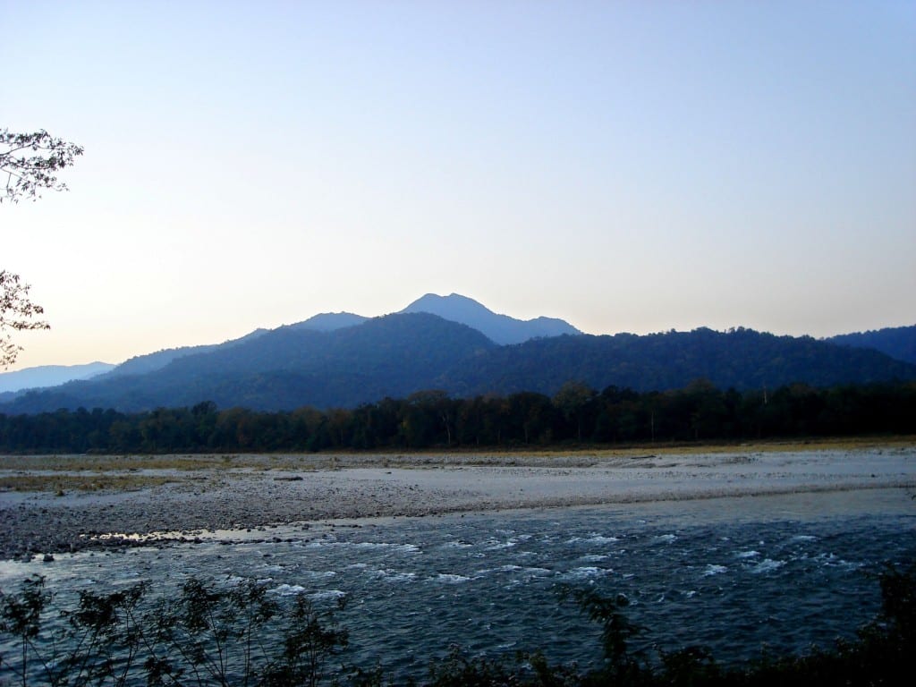 Manas Blue_hill Photo courtesy By Chandrashekhar - Flickr- DSC01225, CC BY 2.0, https-::commons.wikimedia.org:w:index.php?curid=20060813