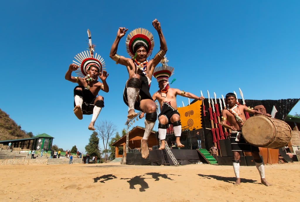 Hornbill_Festival,By Vikramjit Kakati (Own work) [CC BY-SA 4.0 (http-::creativecommons.org:licenses:by-sa:4.0)], via Wikimedia Commons.jpg