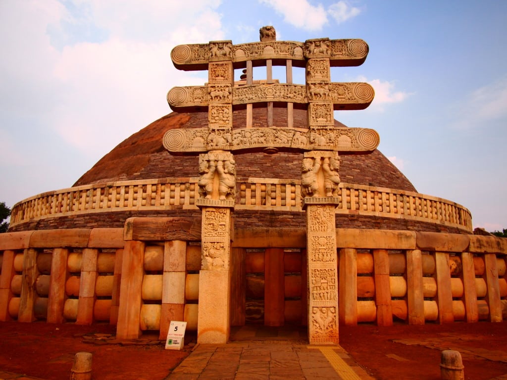 Experiencing the Buddhist Wonders of India